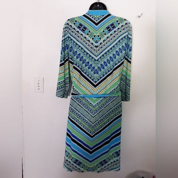 New York & Company stretch dress - Picture 4 of 5